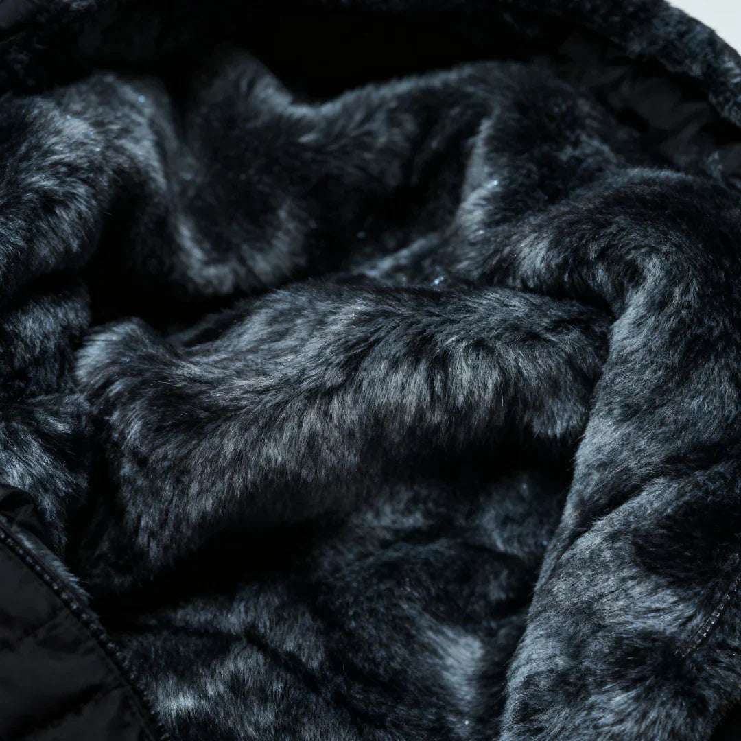 Marian | Slim-Fit Winter Coat with Fur Hood
